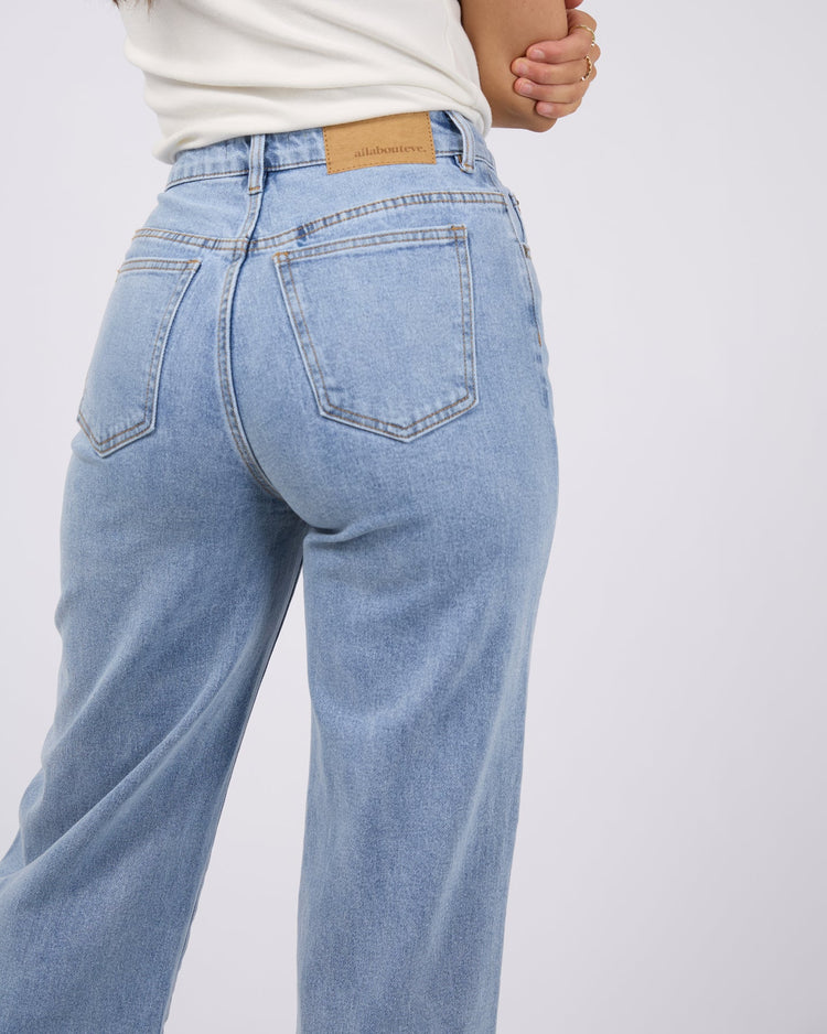 Jacqui Wide Leg Jean | Light Blue