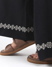 Nina Embroidered Pants