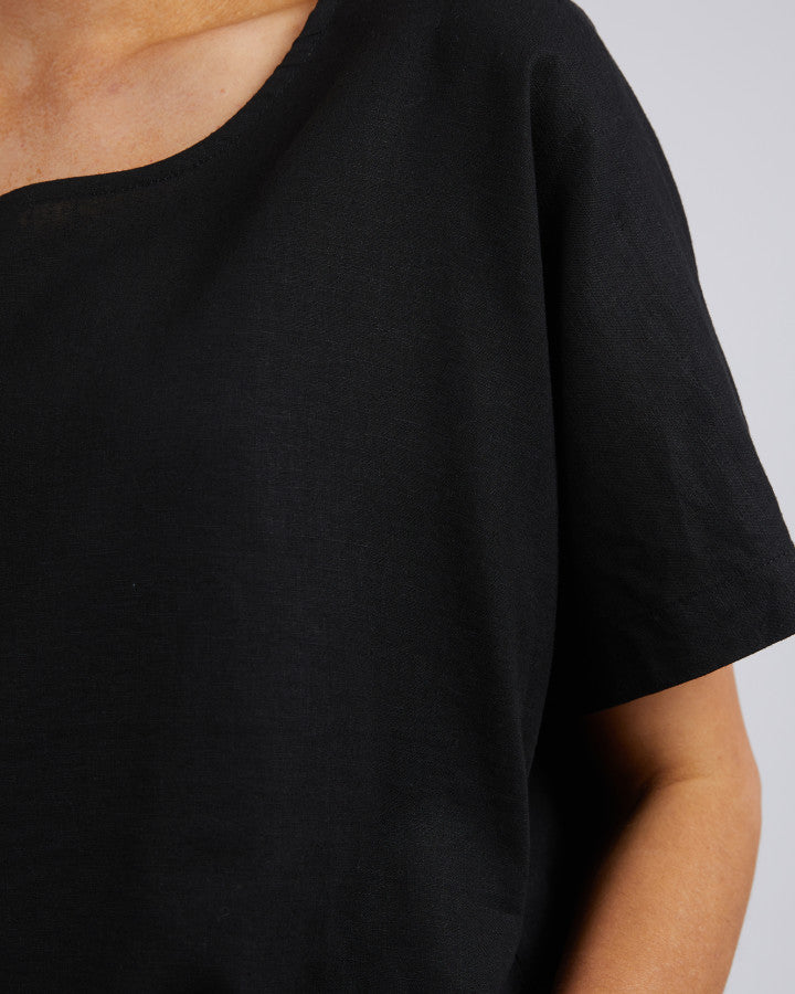 Curtis Woven SS Tee | Black