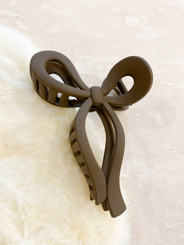 Romy Matte Bow Claw Clips