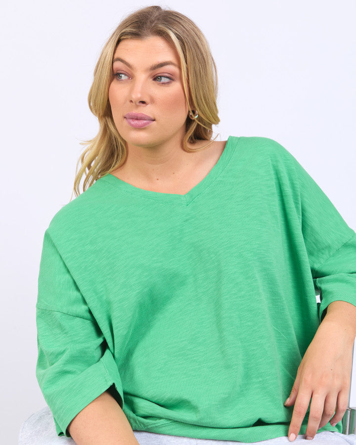 Mazie Vee Neck | Green